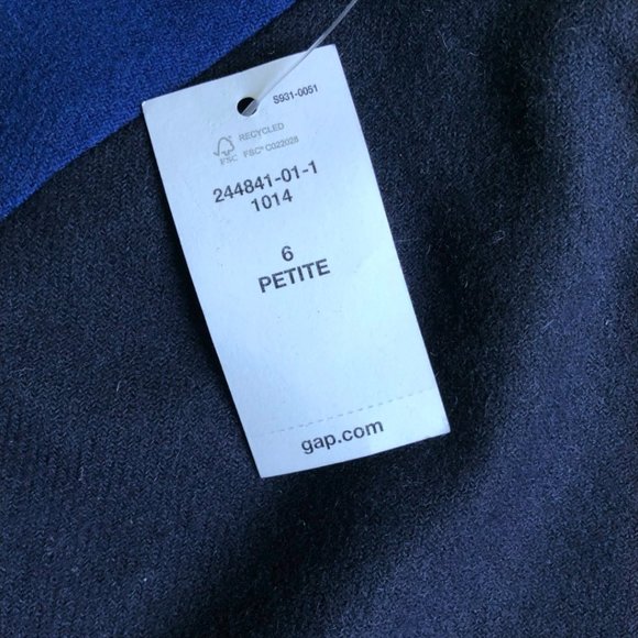 Gap Navy/Blue Wool Blend Mini Skirt - Picture 3 of 8